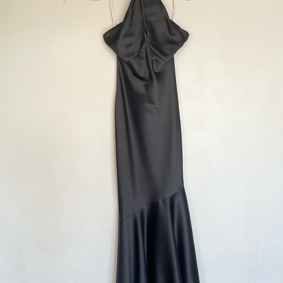 Black Sleeveless Satin Evening Gown size 4 - Picture 4 of 10